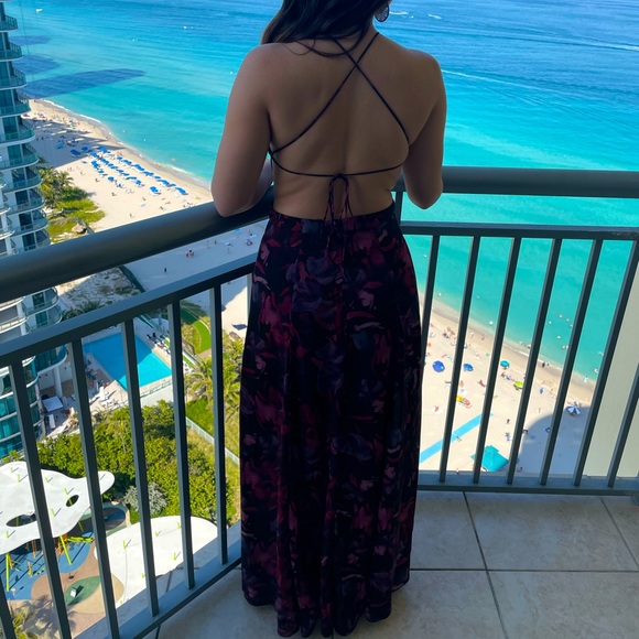 NWT Fame & Partners Maxi Dress - Picture 2 of 3